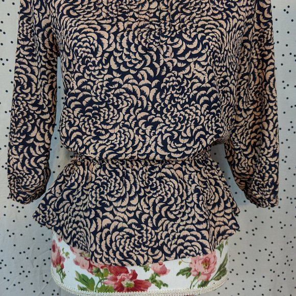 Forever 21 Floral Top - Size S/P - Picture 4 of 8